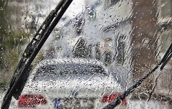 科目二、科目三遇到下雨天應(yīng)該怎樣做？考試順利會(huì)通過(guò)