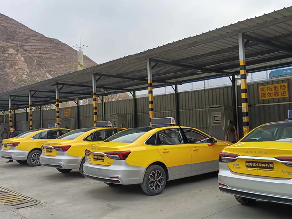 好消息！隴運(yùn)集團(tuán)武都 公交公司新能源汽車充電站對(duì)外開放啦